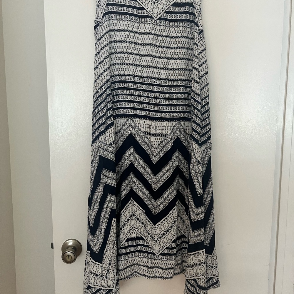 Chic navy and White Maxi Skirt